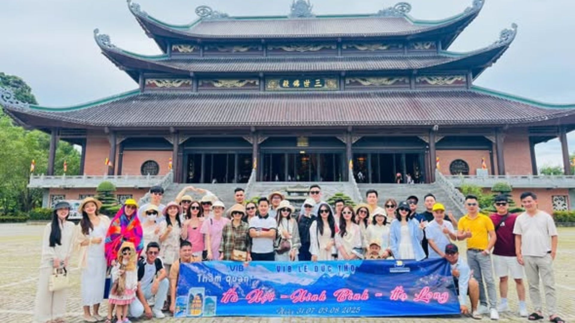 CHƯƠNG TRÌNH THAM QUAN DU LỊCH 2025: HÀ NỘI – NINH BÌNH – HẠ LONG - SAPA - 5 NGÀY 4 ĐÊM