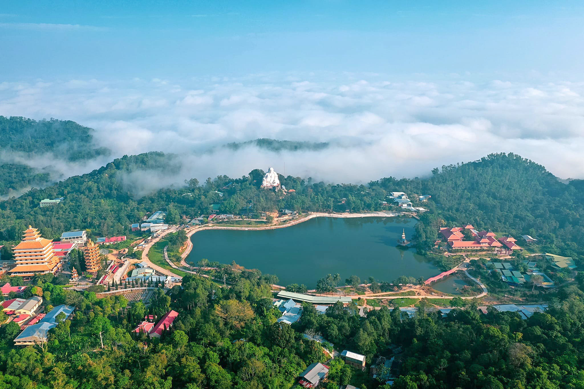 TOUR TẾT: DU LỊCH CHÂU ĐỐC - MIẾU BÀ CHÚA XỨ NÚI SAM - NÚI CẤM - RỪNG TRÀM TRÀ SƯ