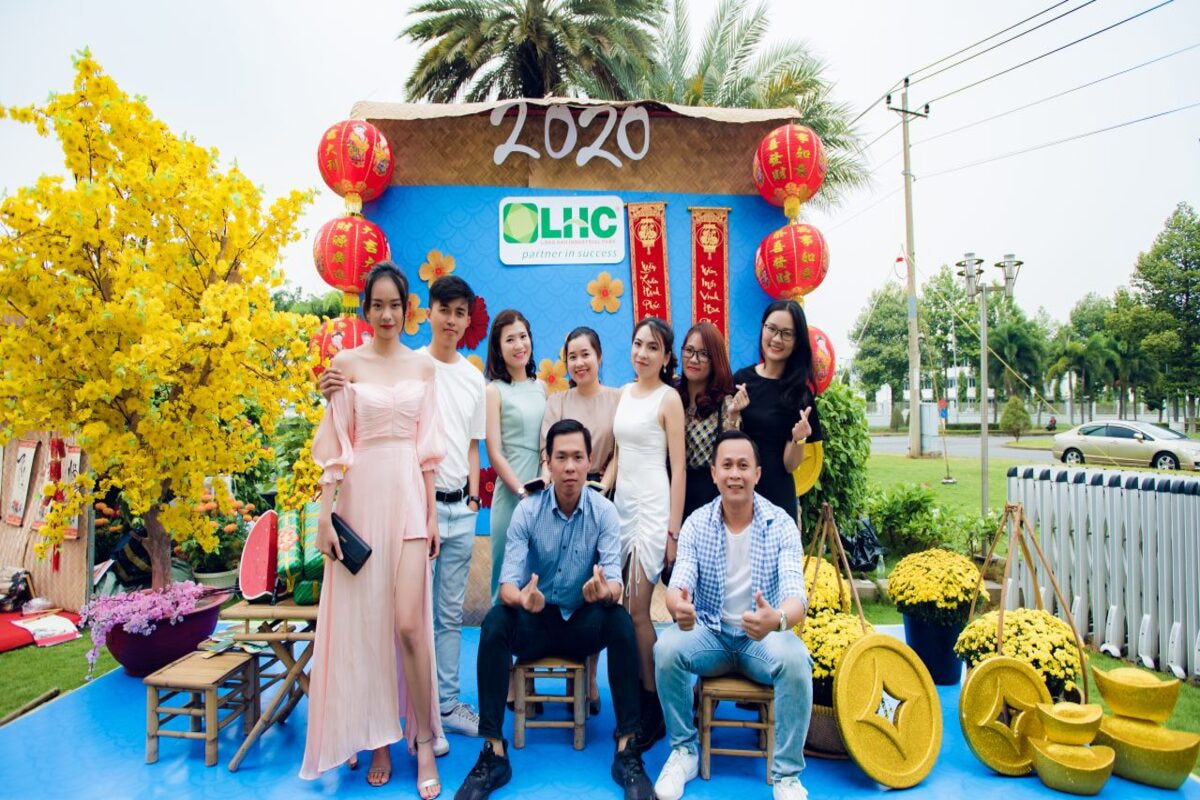 Lập ngân sách phù hợp với concept year end party