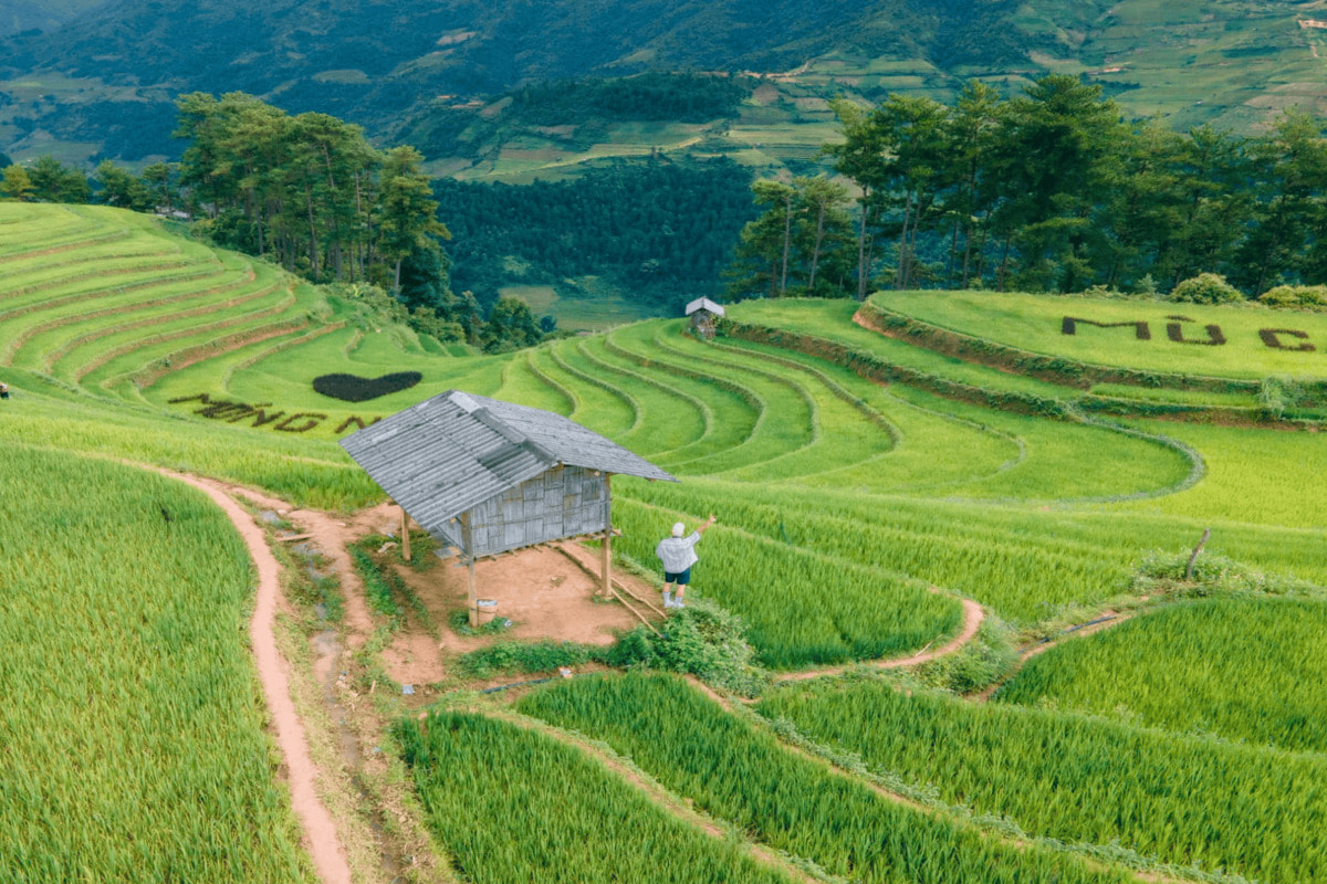 Tour đi vòng Cung Tây Bắc