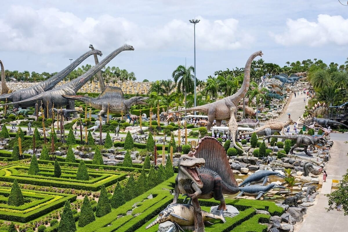 Khám phá Nong Nooch Tropical Garden, một khu vườn nhiệt đới rộng lớn