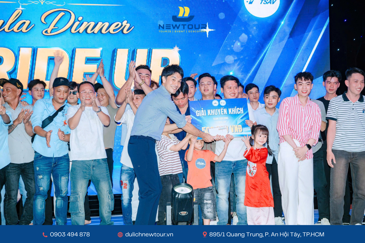 Gala Dinner được tổ chức chỉnh chu, độc đáo với nhiều trò chơi và phần quà hấp dẫn - Quý đoàn TSAV