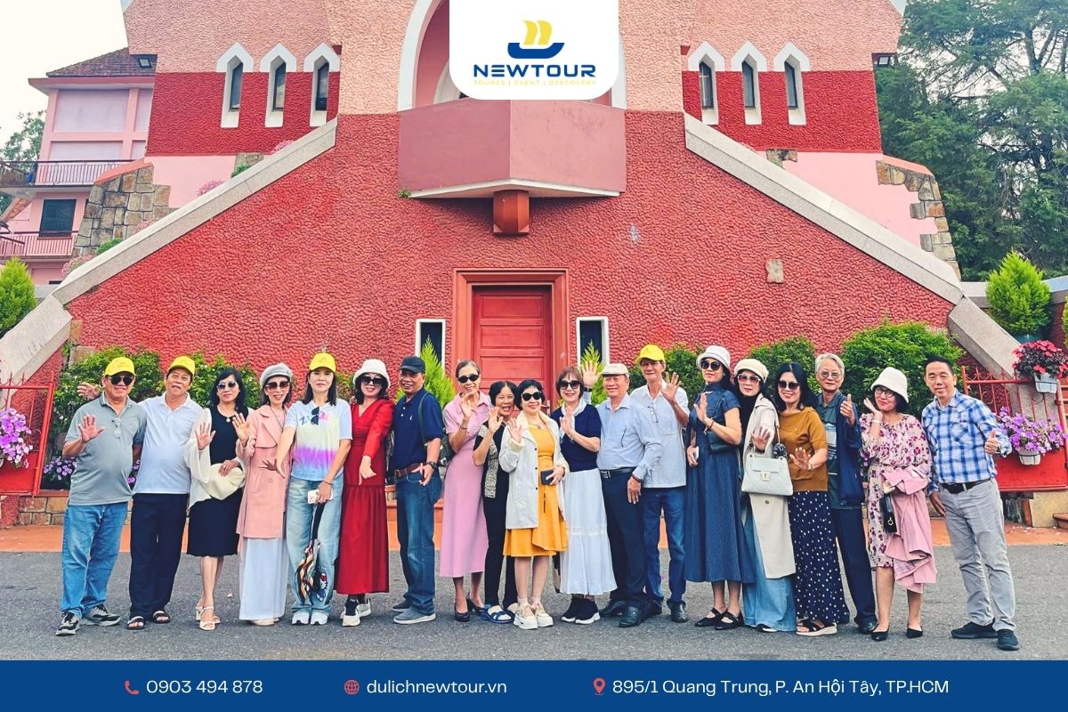 Tham quan nhà thờ Domaine de Marie Đà Lạt