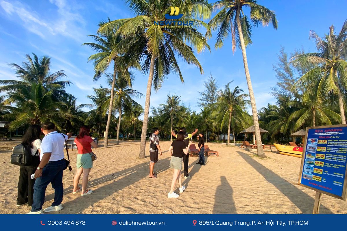 NEWTOUR tiến hành đi khảo sát dịch vụ trước khi tiến hành ký kết hợp đồng với doanh nghiệp
